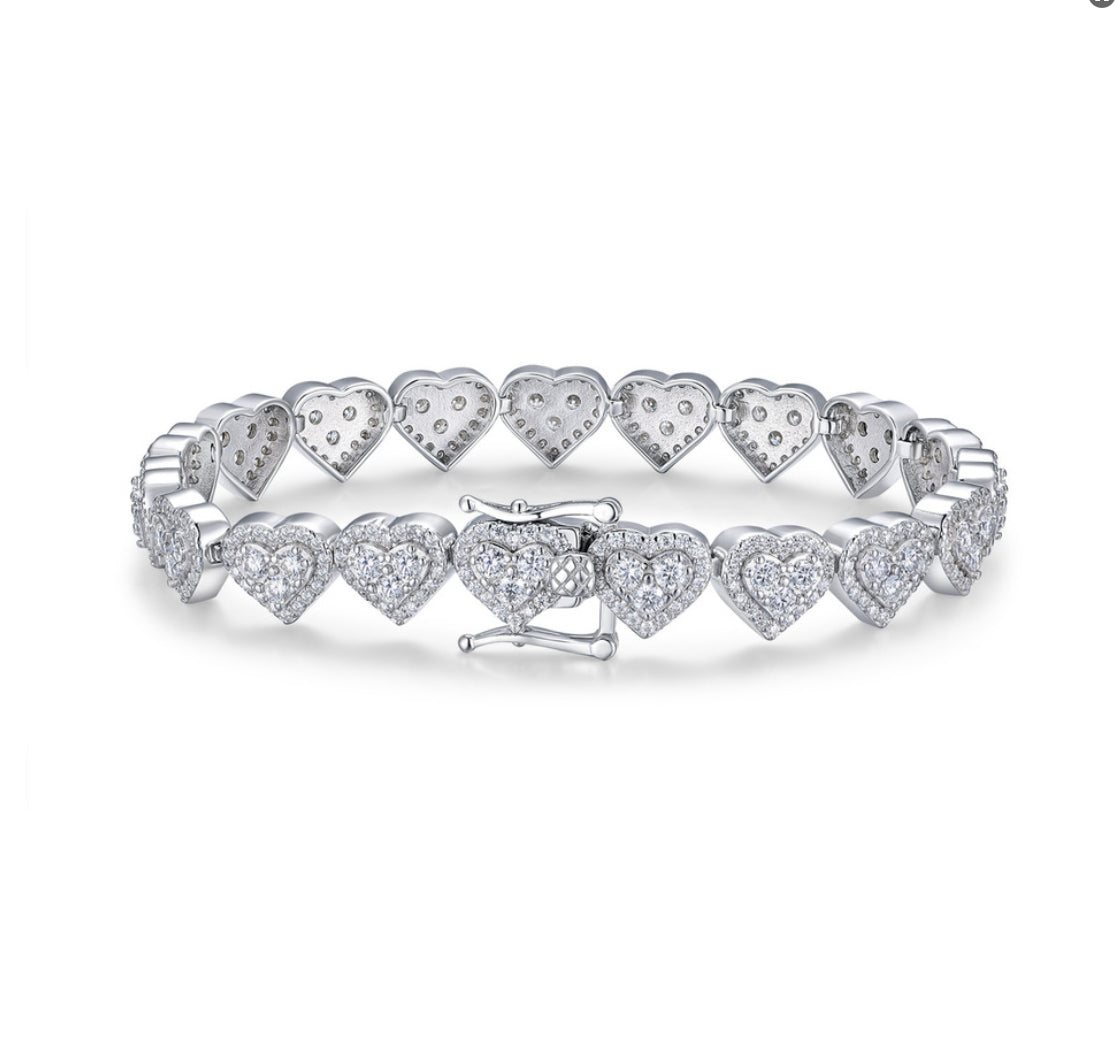Jeweluxe Heart Bracelet