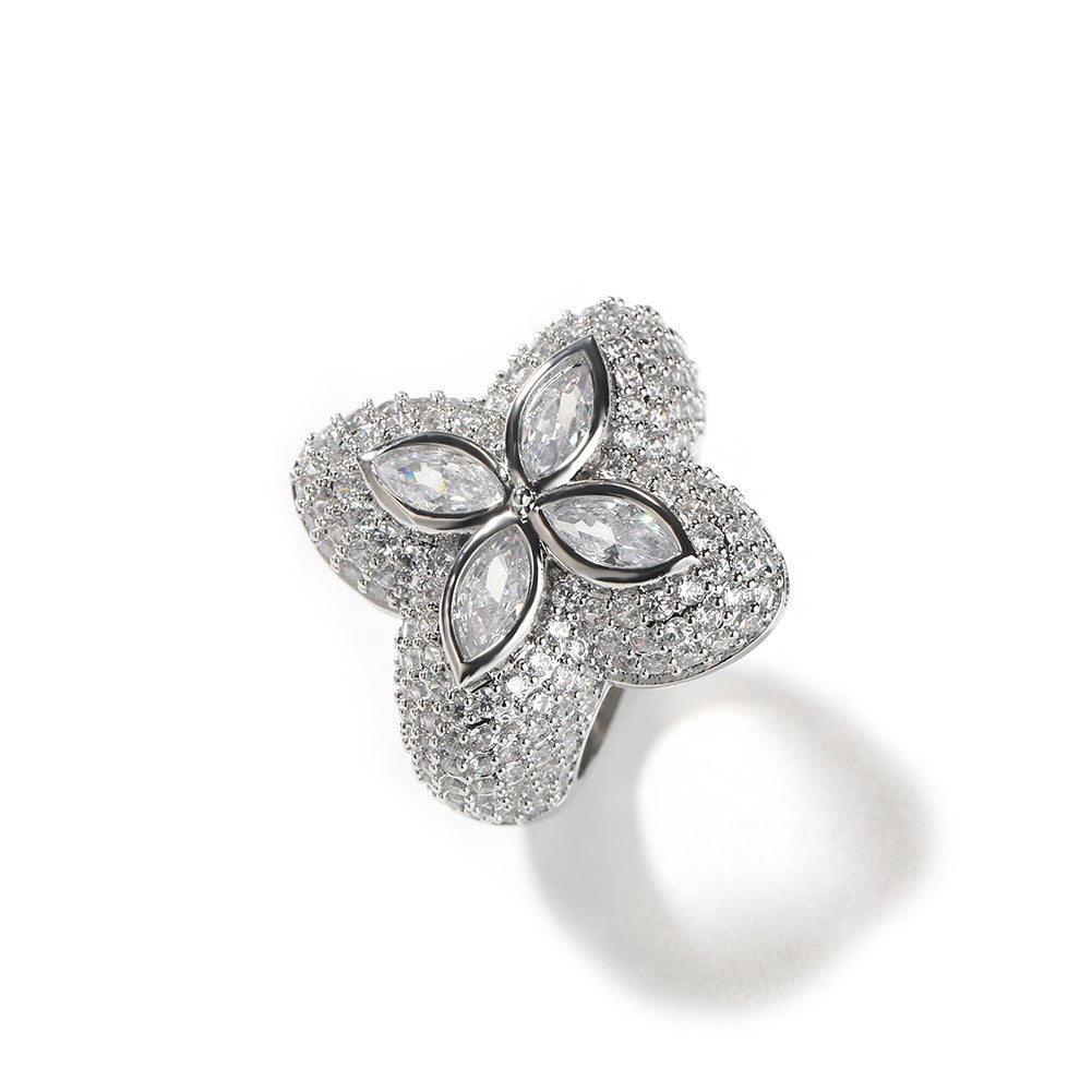Lucky Ring