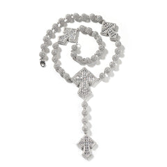 Collier croix perlée