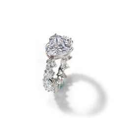 Magnifique Ring