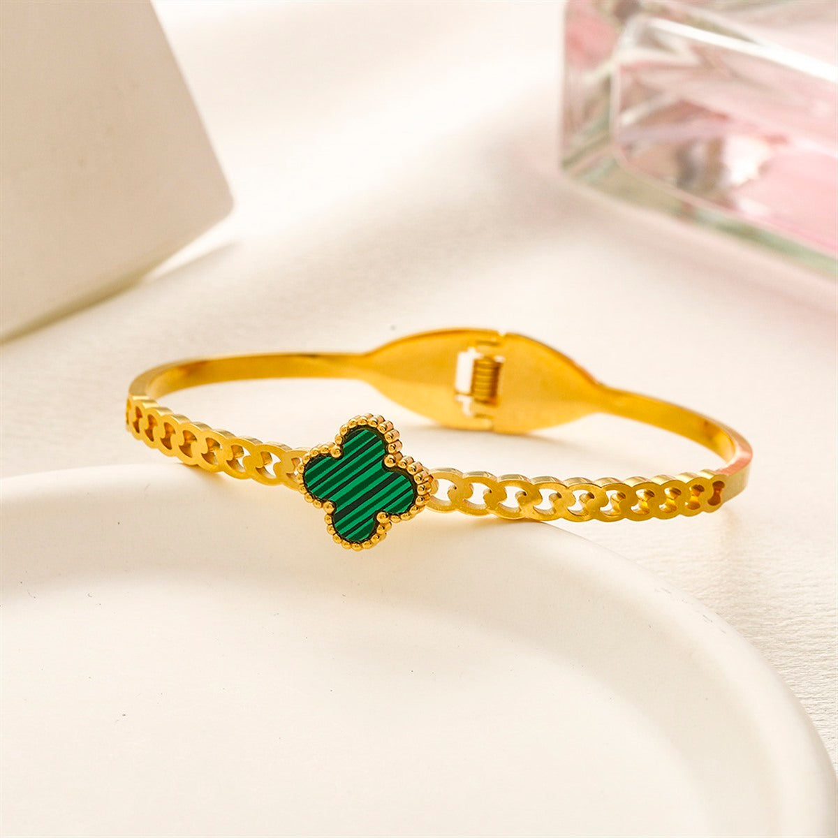 Malachite Clover Chain-Link Hinged Bangle