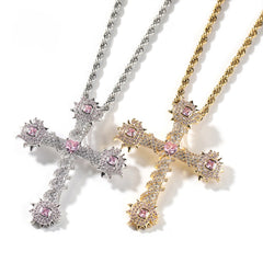 Pendentif Croix Incurvée