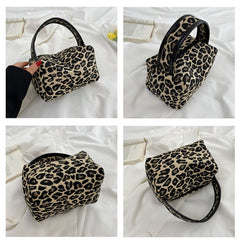 Leopard and Zebra StripesPrint Cosmetic Bag-with Handle